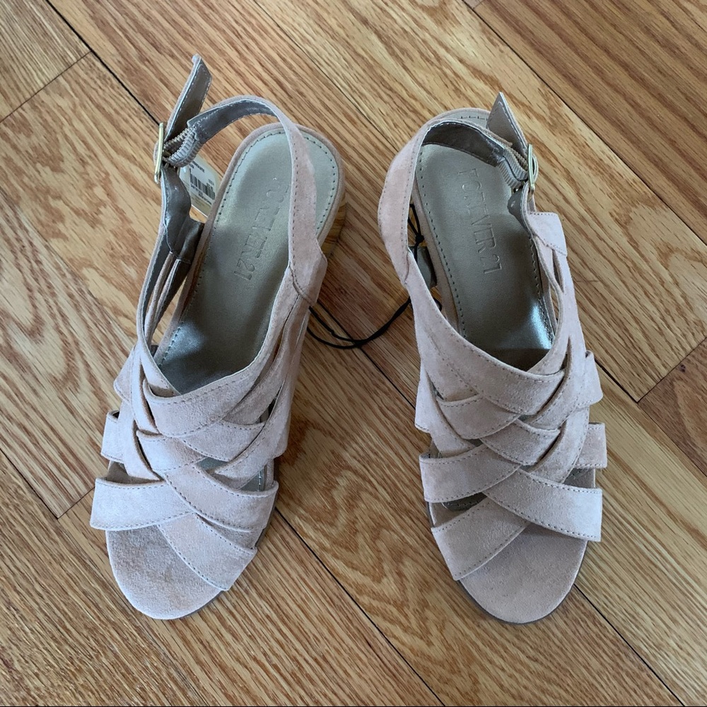 Forever21 Blush Sandal SZ 6